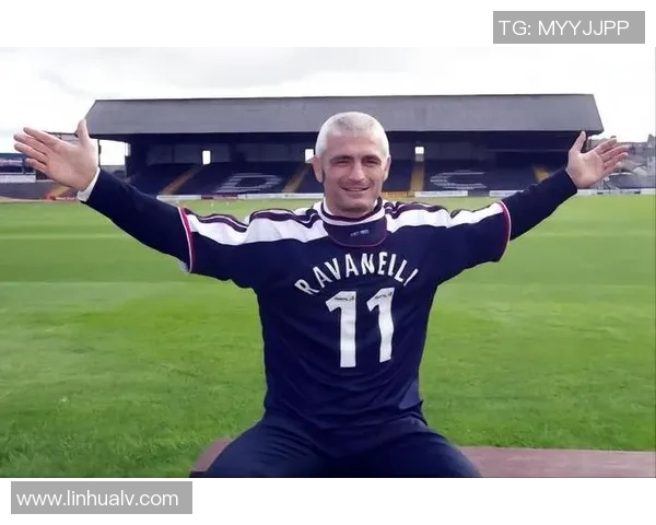 足球明星离婚背后的真相与原因揭秘你不知道的故事 足球明星离婚背后的真相与原因揭秘你不知道的故事