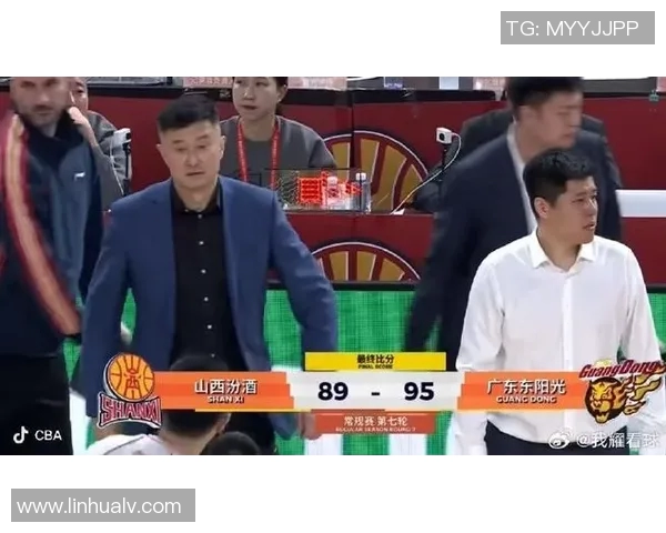 广东与山西激战正酣1月26日精彩对决引发球迷热议 广东与山西激战正酣1月26日精彩对决引发球迷热议