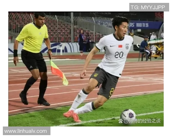 不拘一格的足球明星们那些搞笑趣事与不太正经的瞬间