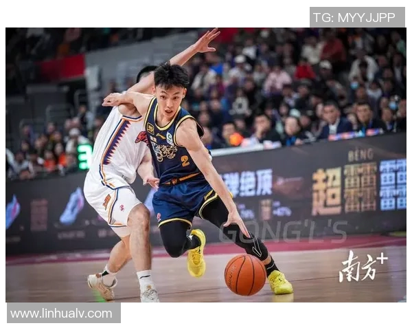 武汉篮球明星的崛起与成就探索他们如何改变了这座城市的篮球文化